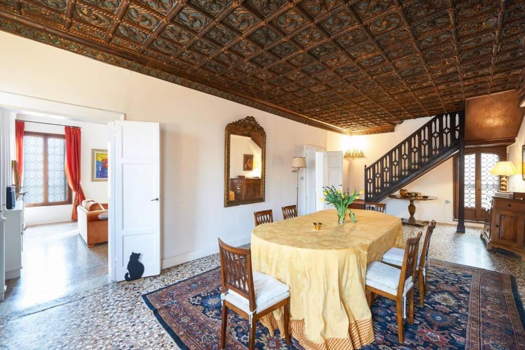 Ca' Fenice, Charming Apartment In San Marco, Sleep 7 Venezia Eksteriør bilde